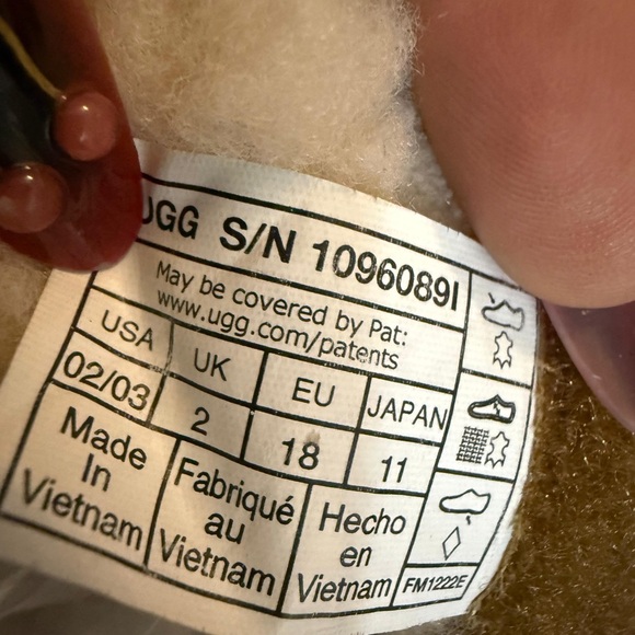 UGG Women's Taupe Moccasins with Bow - Picture 9 of 9